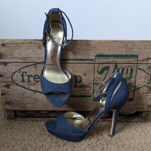 Guess - "GFNatalie Denim Platform Open Toe Heel - Size 7.5
